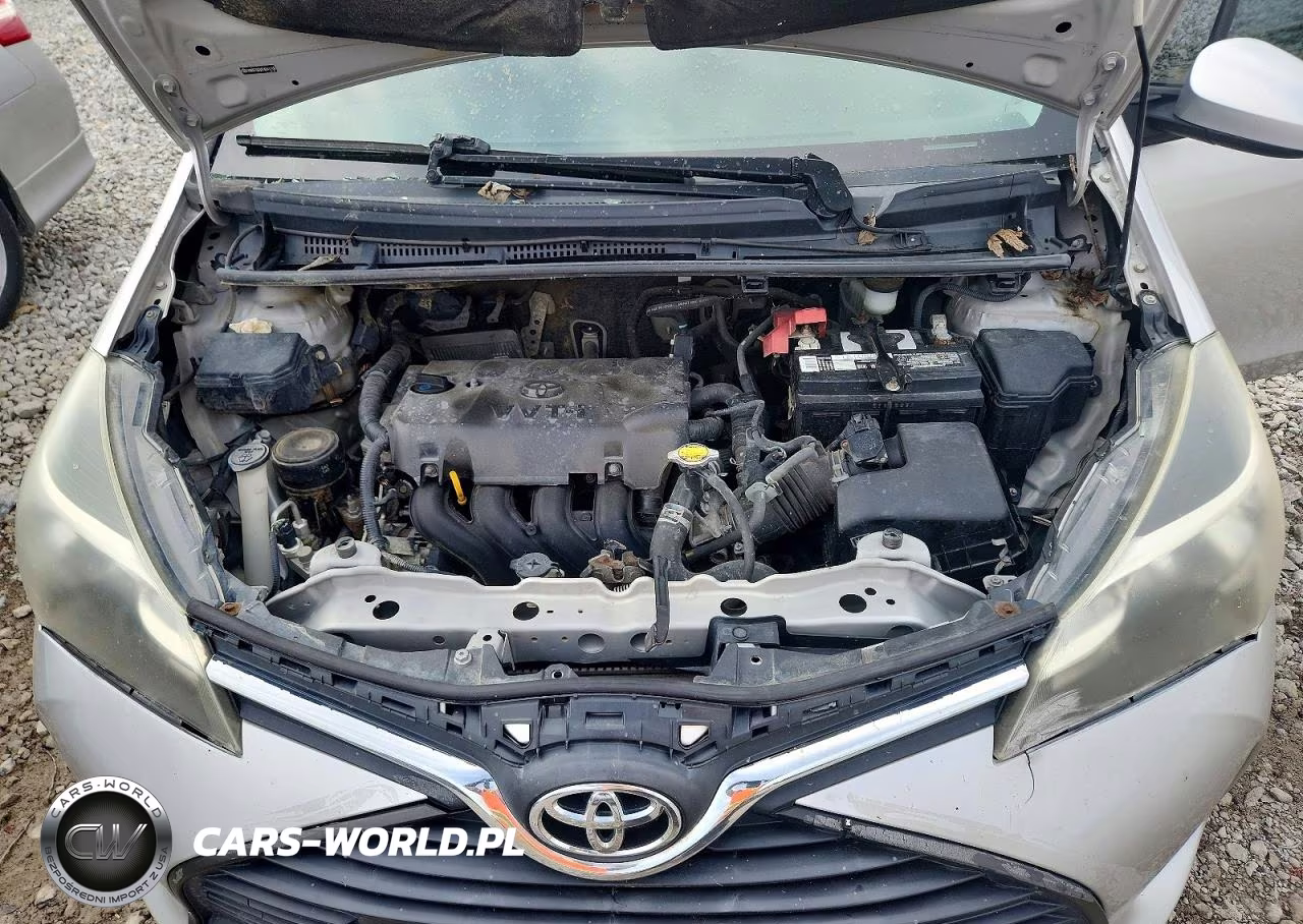 2015 Toyota Yaris 5-Door L VIN:VNKKTUD32FA041719 - 11