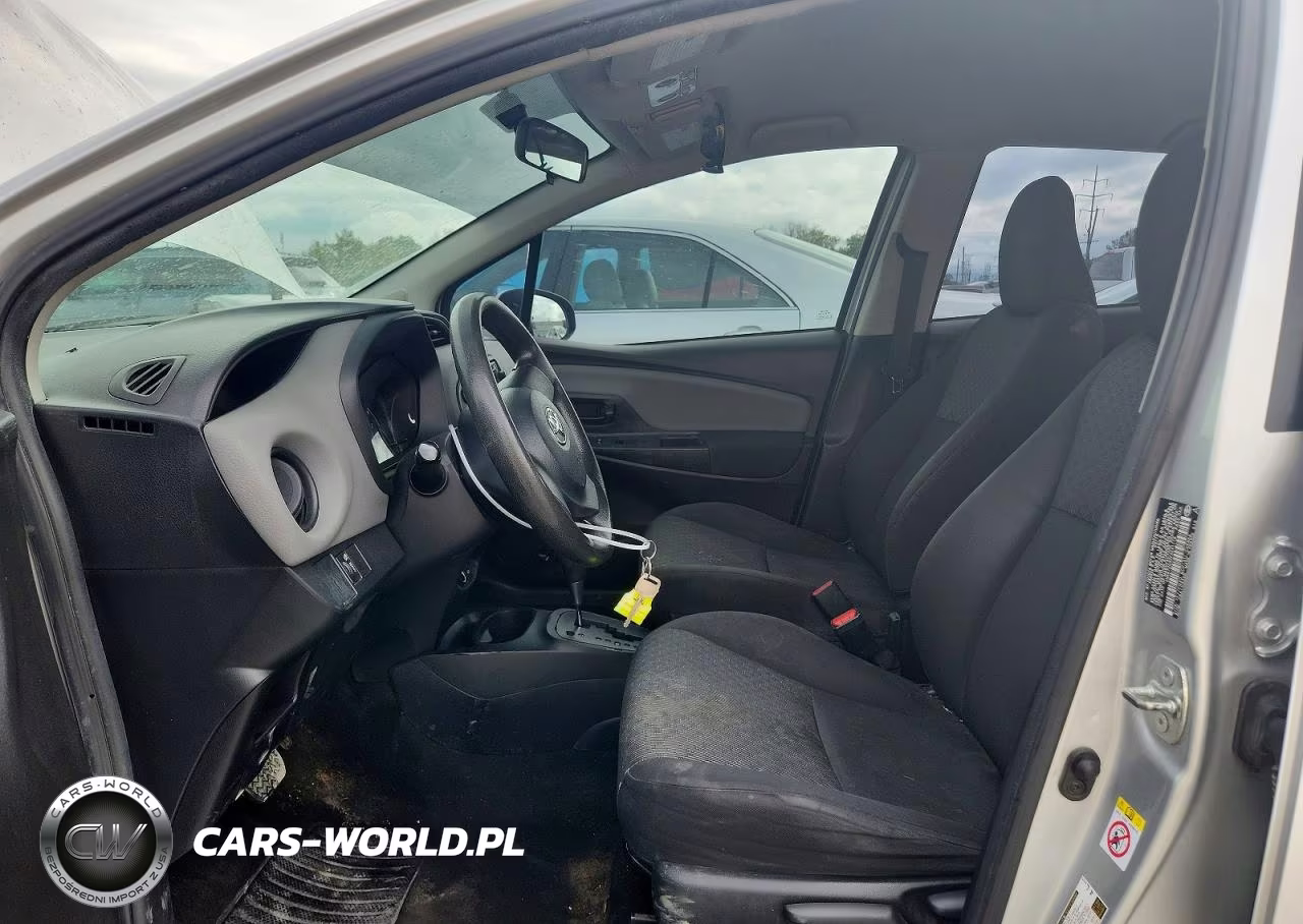 2015 Toyota Yaris 5-Door L VIN:VNKKTUD32FA041719 - 7