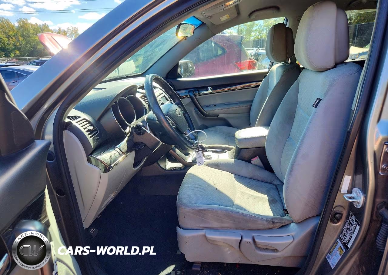 2013 Kia Sorento Lx VIN:5XYKT4A22DG323165 - 7