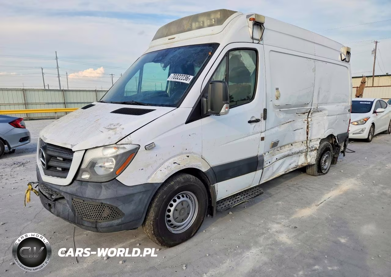 2015 Mercedes-Benz Sprinter 2500 VIN:WD3PE7CD7FP155176 - 1