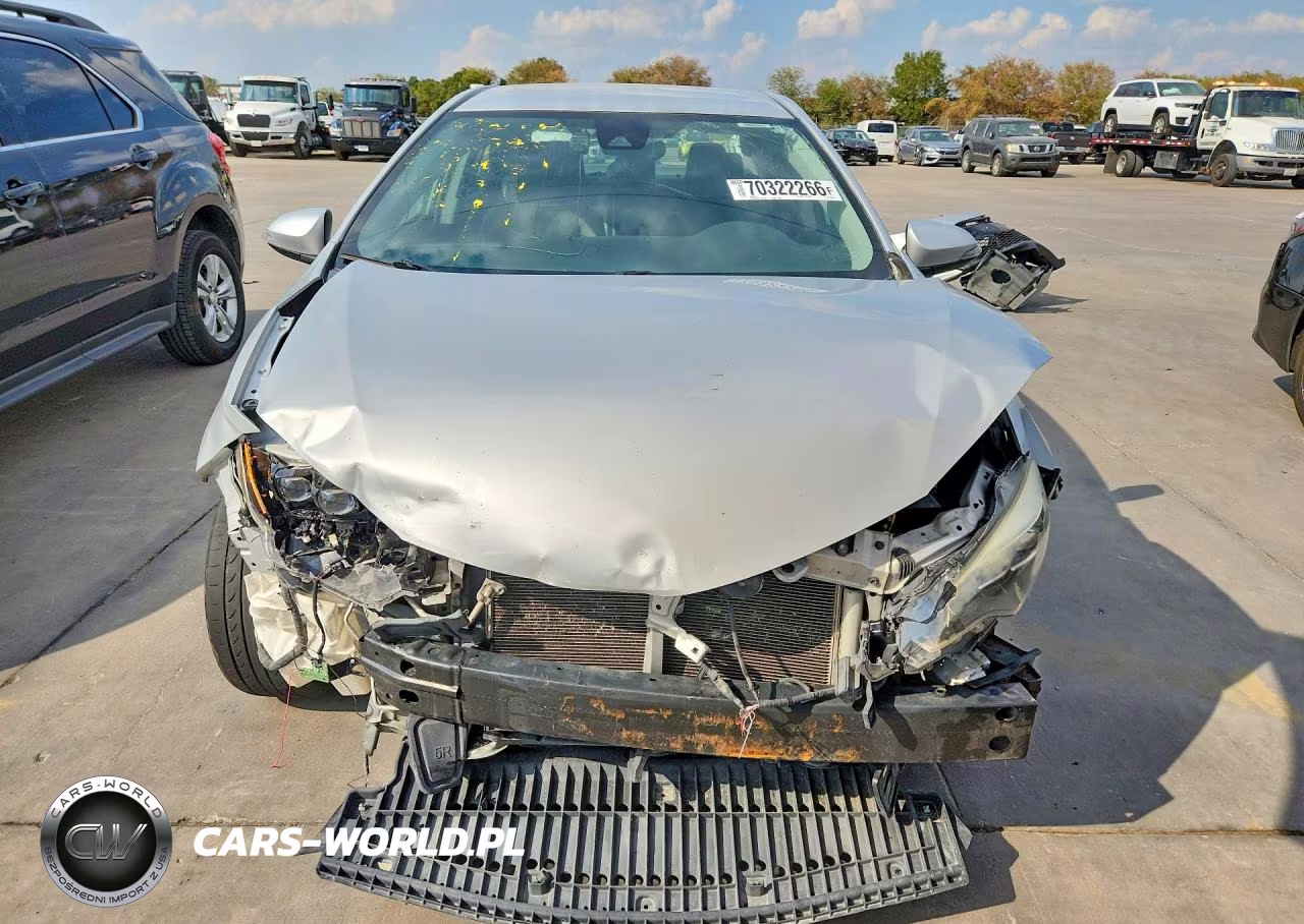 2017 Toyota Corolla Se VIN:2T1BURHE5HC882141 - 5