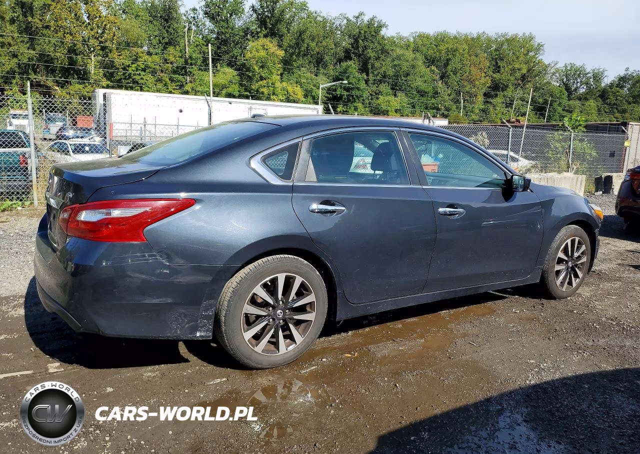 2018 Nissan Altima 2.5 Sv VIN:1N4AL3AP6JC177960 - 3