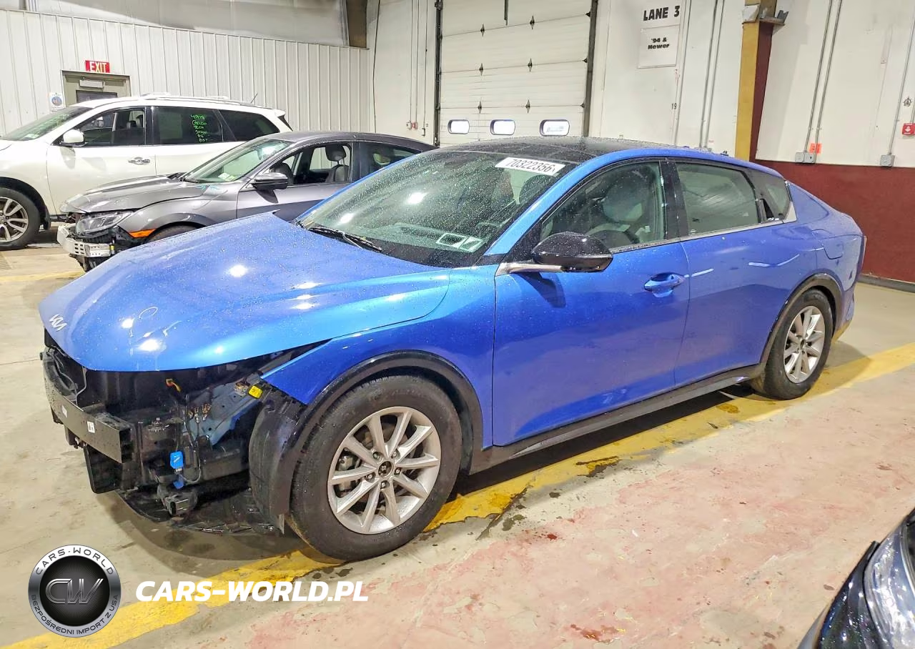2025 Kia K4 Gt Line VIN:3KPFW4DE8SE177914 - 1