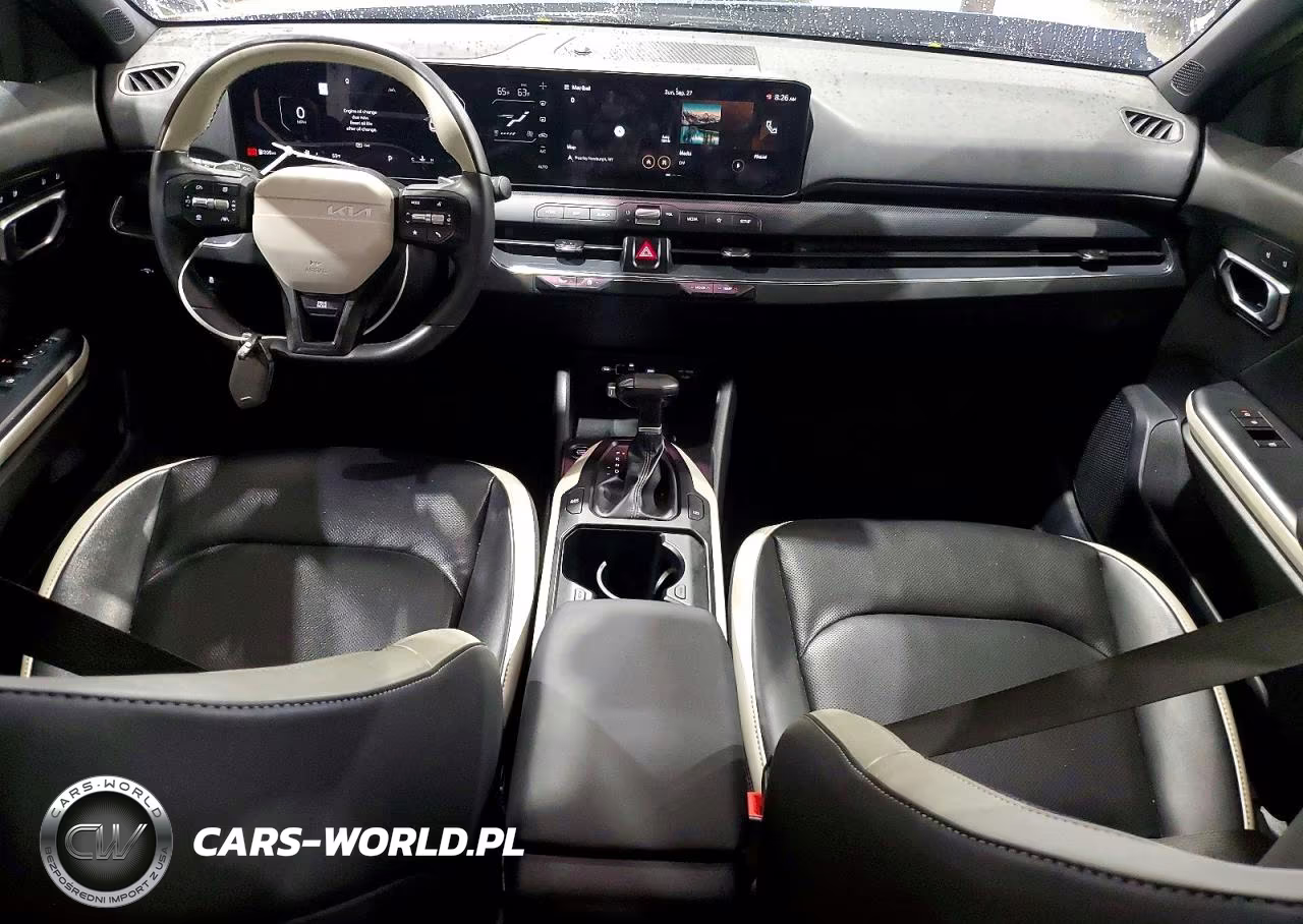 2025 Kia K4 Gt Line VIN:3KPFW4DE8SE177914 - 8