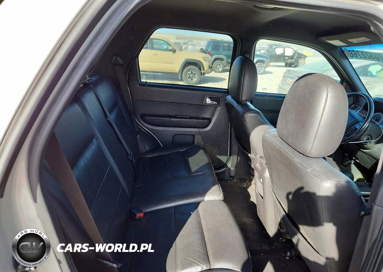 2009 Ford Escape Limited VIN:1FMCU94799KB86731 - 10