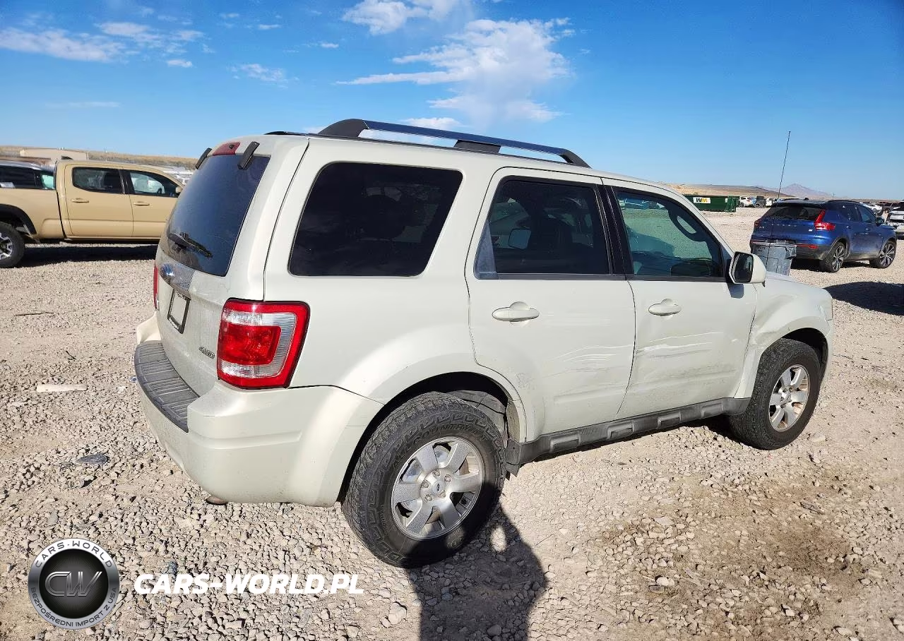2009 Ford Escape Limited VIN:1FMCU94799KB86731 - 3