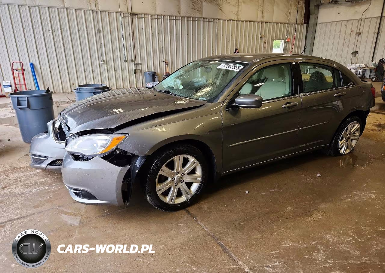 2012 Chrysler 200 Touring VIN:1C3CCBBG5CN228422 - 1