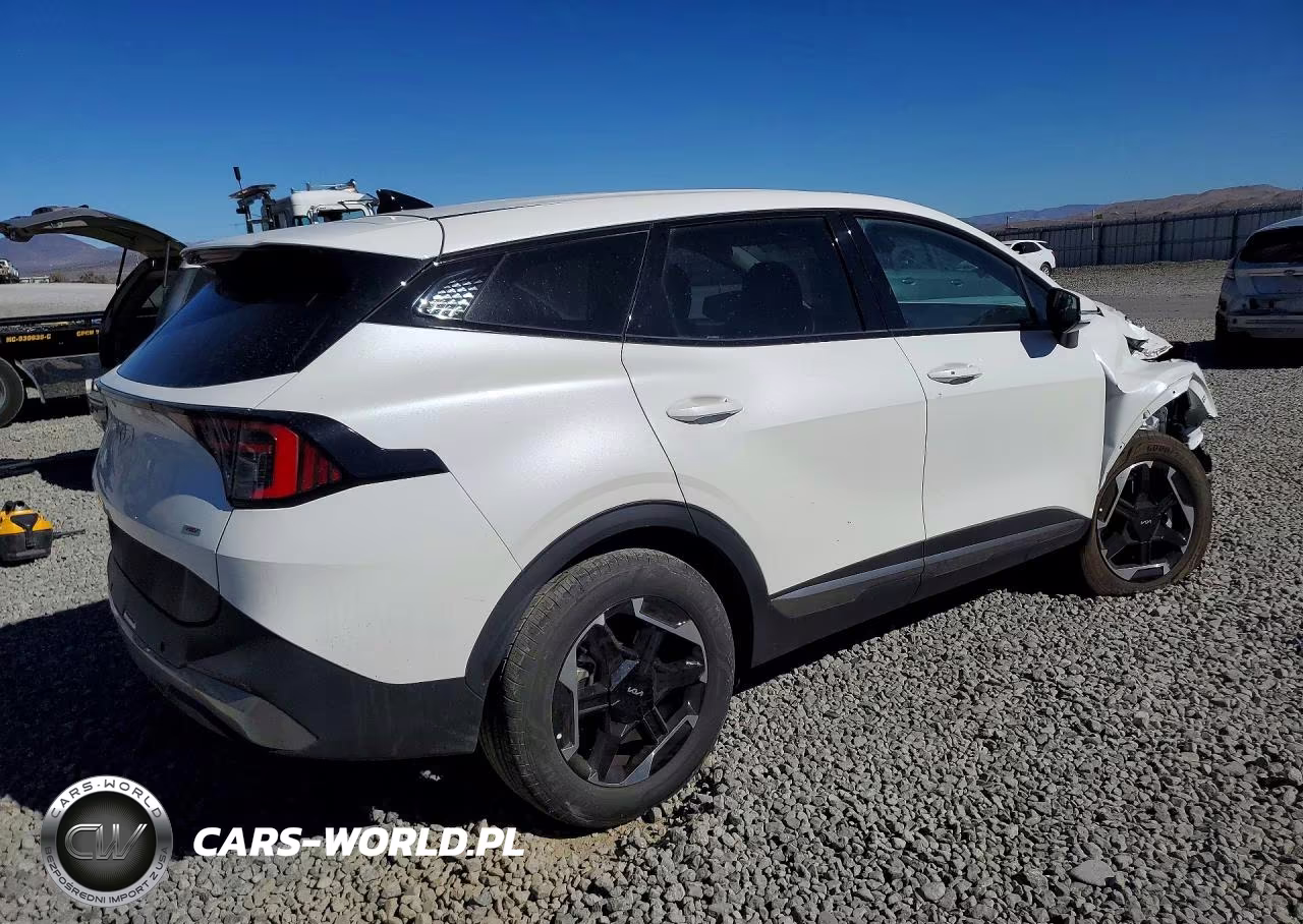 2026 Kia Sportage S VIN:KNDPUDDG4T7365570 - 3