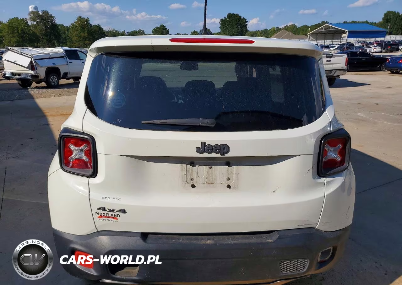 2017 Jeep Renegade Trailhawk VIN:ZACCJBCB8HPF00061 - 6