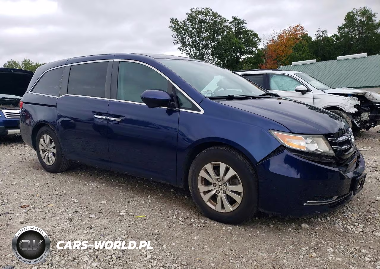 2016 Honda Odyssey Se VIN:5FNRL5H33GB121255 - 4