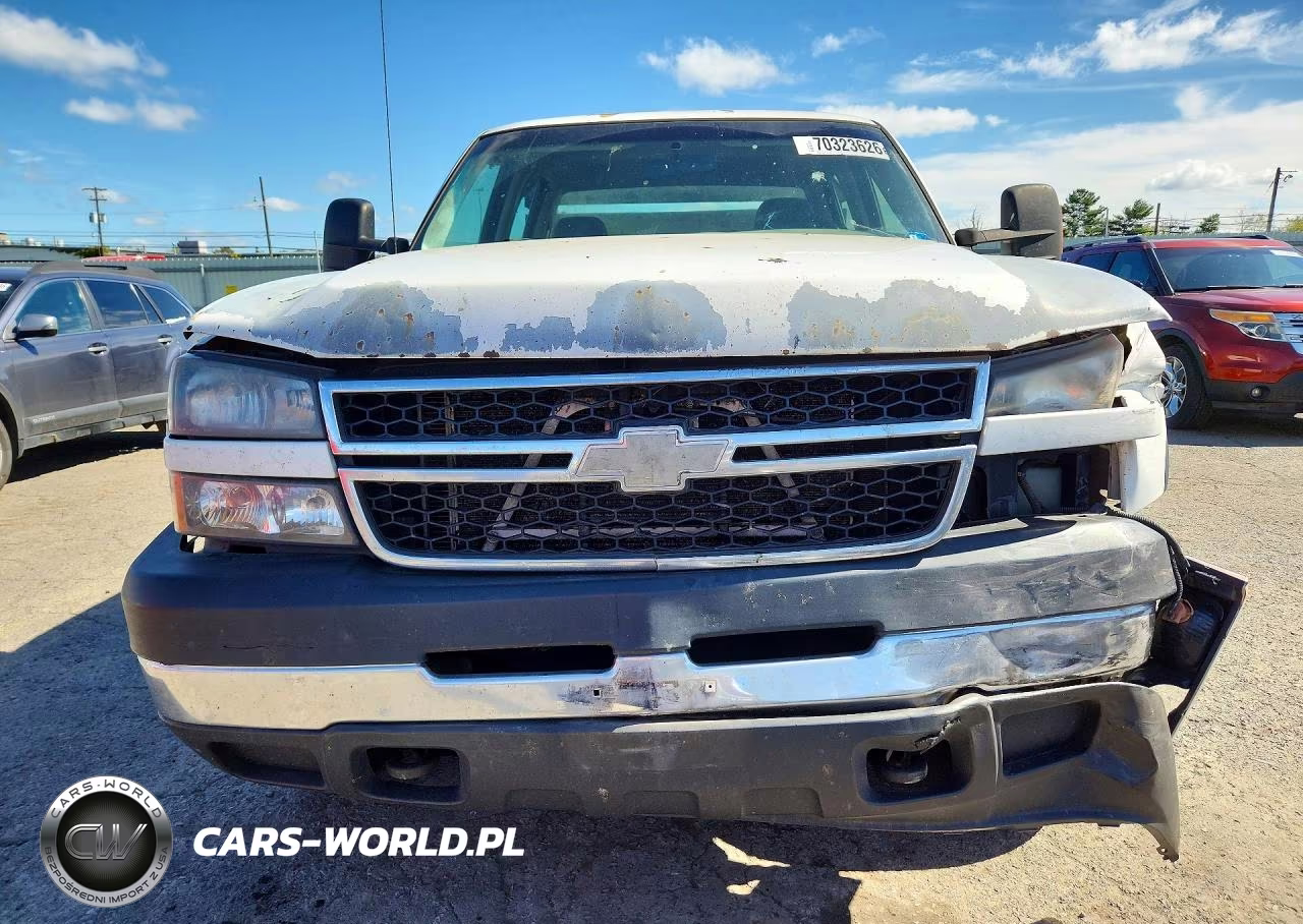 2006 Chevrolet Silverado K3500 VIN:1GCHK33U06F240359 - 5