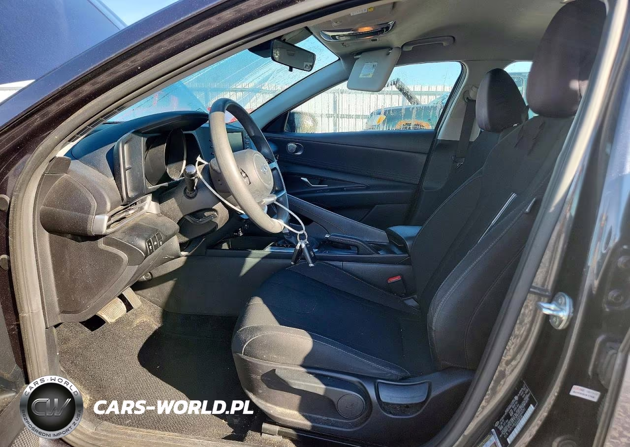 2021 Hyundai Elantra Sel VIN:5NPLM4AG5MH048283 - 7