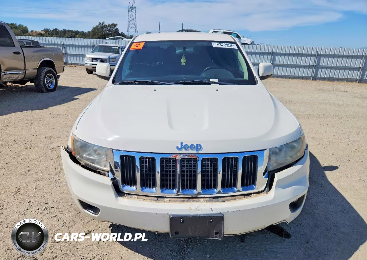 2012 Jeep Grand Cherokee Laredo VIN:1C4RJEAG6CC119798 - 5