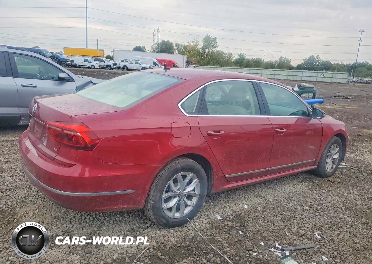 2017 Volkswagen Passat S VIN:1VWAT7A39HC031350 - 3