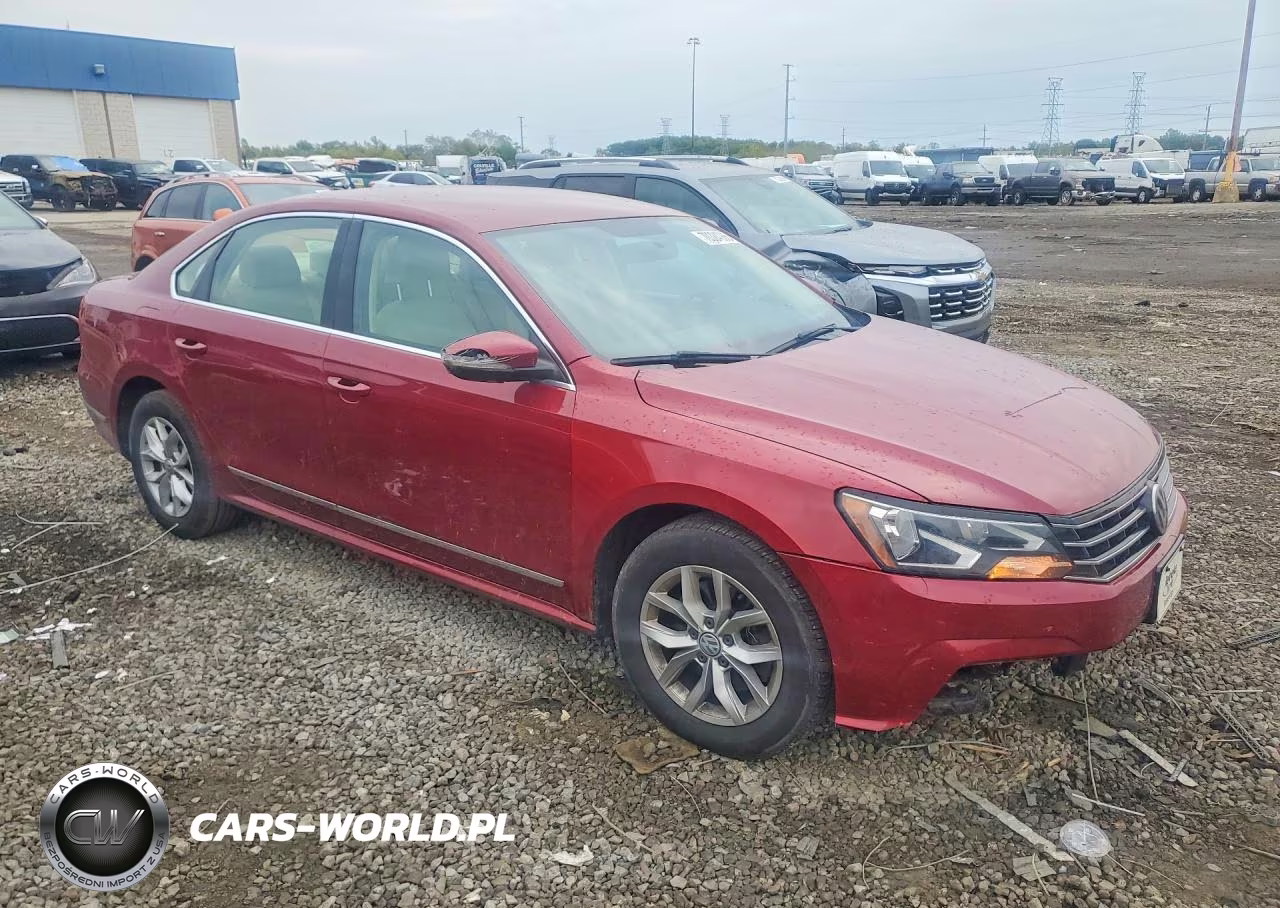 2017 Volkswagen Passat S VIN:1VWAT7A39HC031350 - 4
