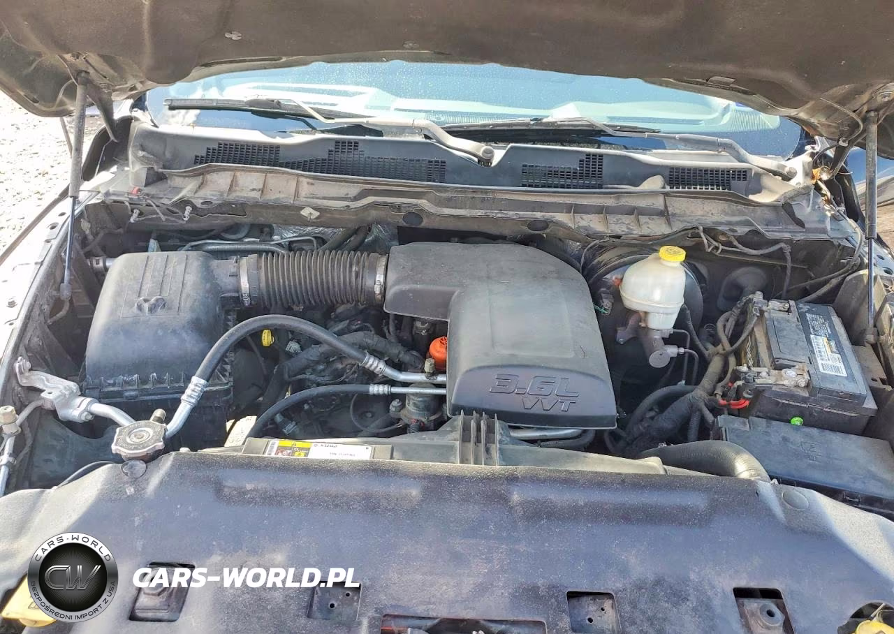 2016 Ram 1500 St VIN:3C6JR6AG0GG289211 - 11
