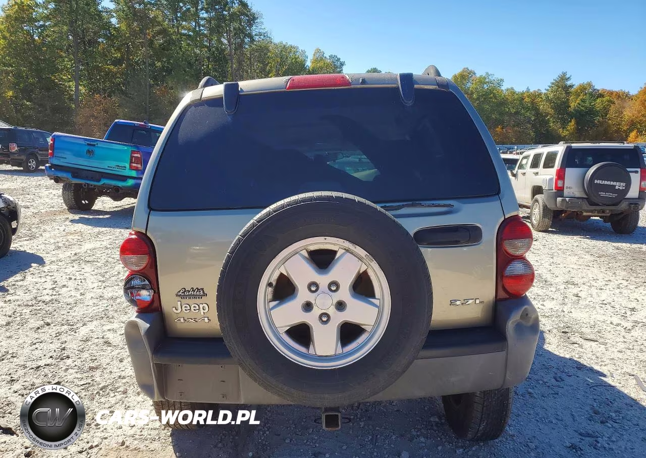 2007 Jeep Liberty Sport VIN:1J4GL48K07W584100 - 6