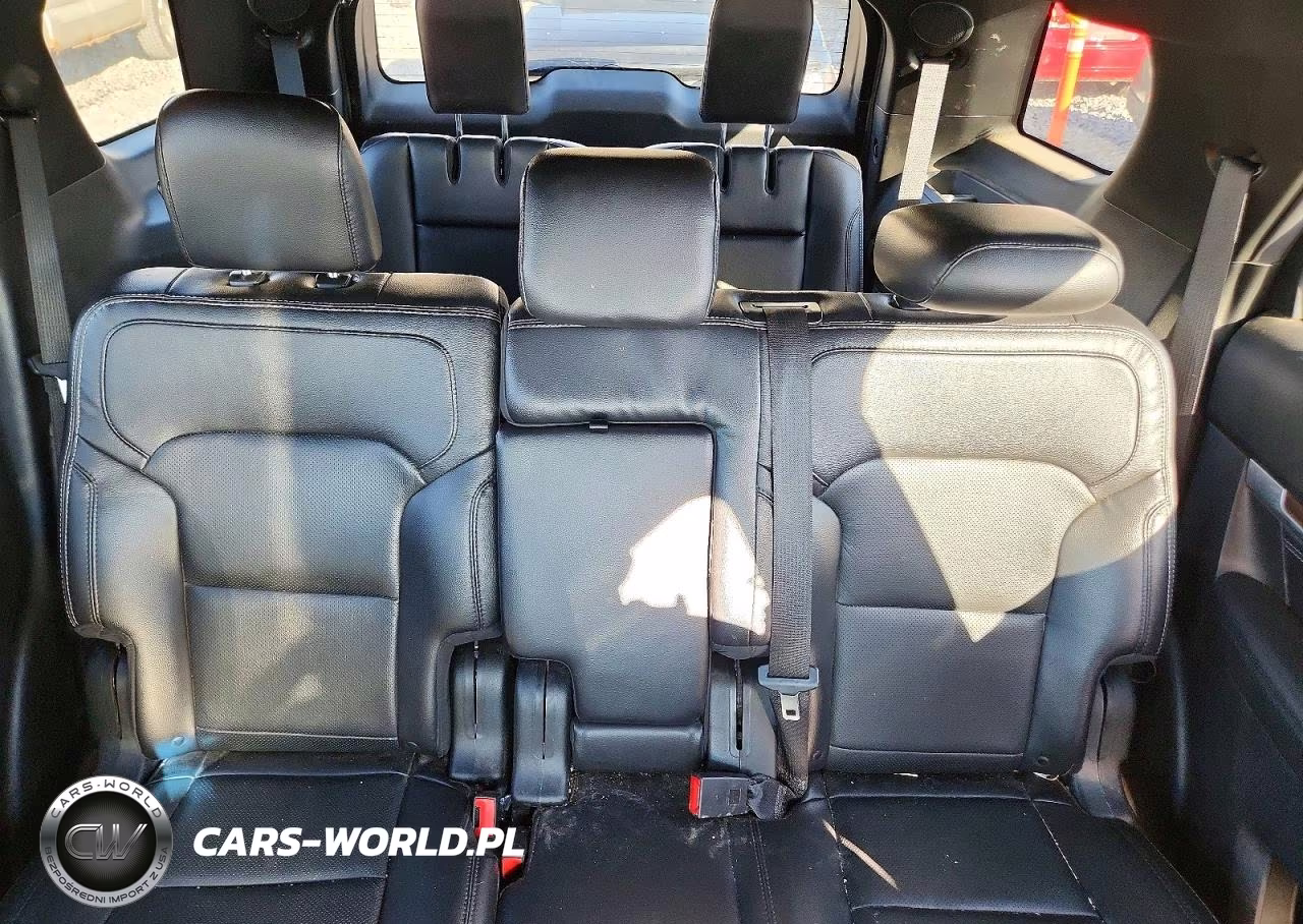 2019 Ford Explorer Limited VIN:1FM5K8F86KGA11490 - 10