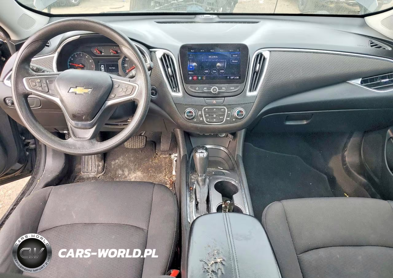 2019 Chevrolet Malibu Lt VIN:1G1ZD5STXKF221842 - 8