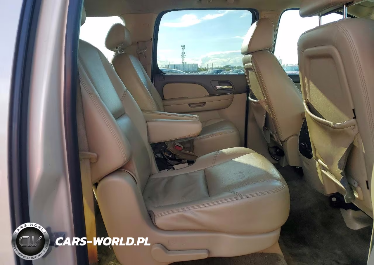 2009 Chevrolet Suburban K1500 Ltz VIN:1GNFK36389R210207 - 11