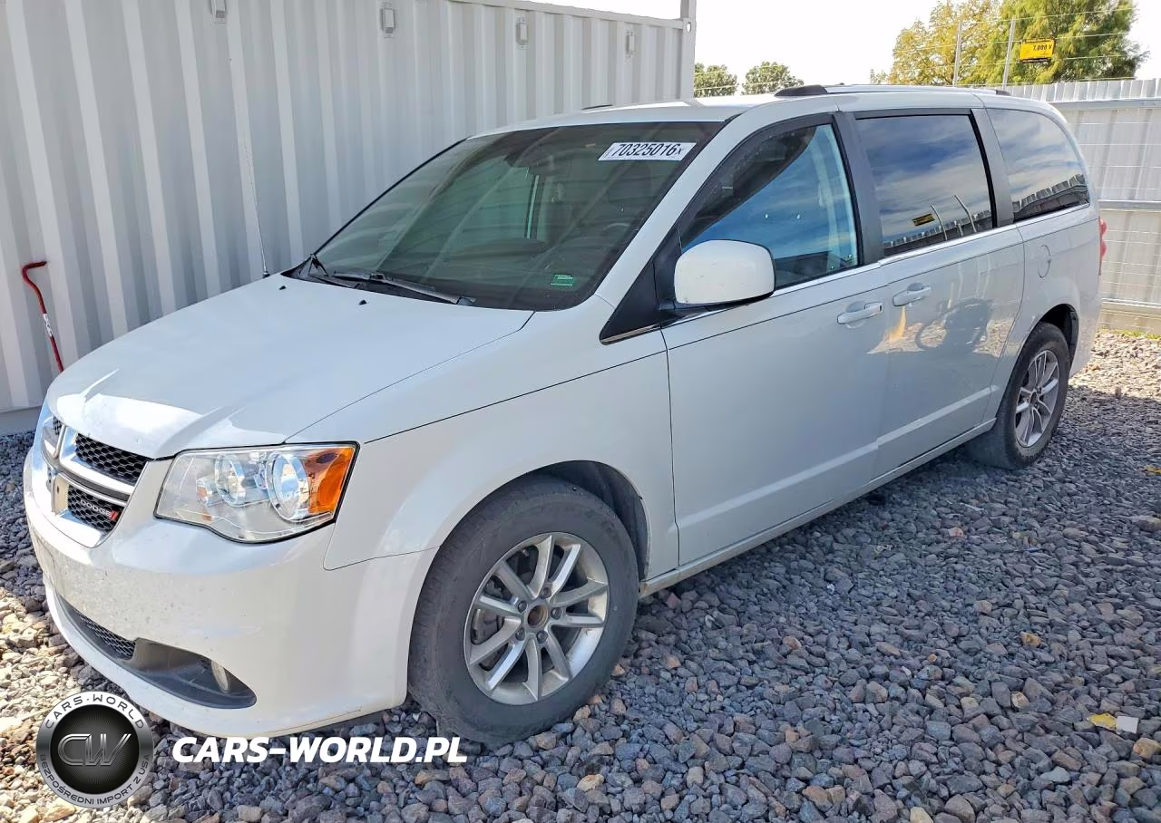 2018 Dodge Grand Caravan Sxt VIN:2C4RDGCGXJR301590 - 1