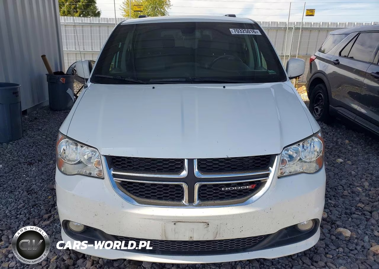 2018 Dodge Grand Caravan Sxt VIN:2C4RDGCGXJR301590 - 5