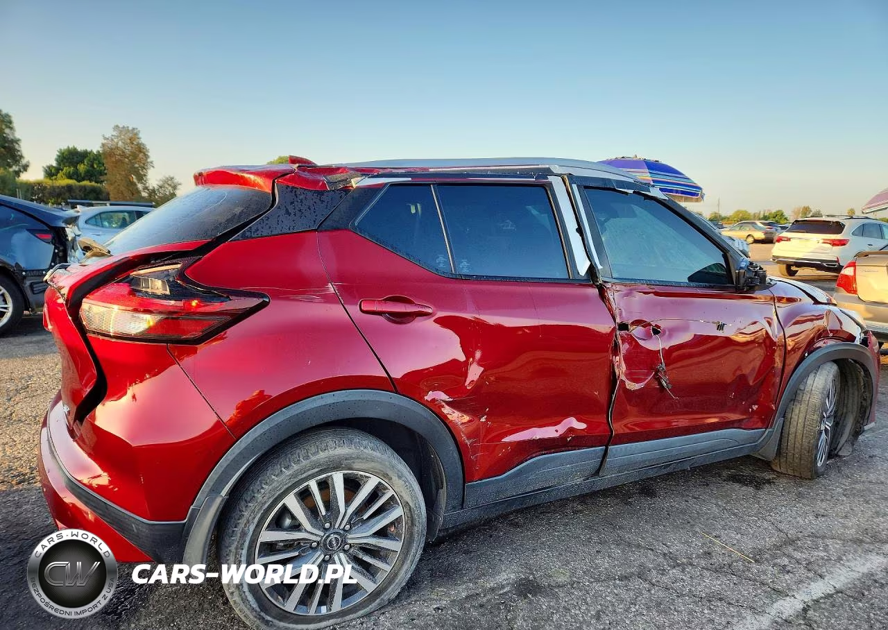 2022 Nissan Kicks Sv VIN:3N1CP5CV6NL487828 - 3