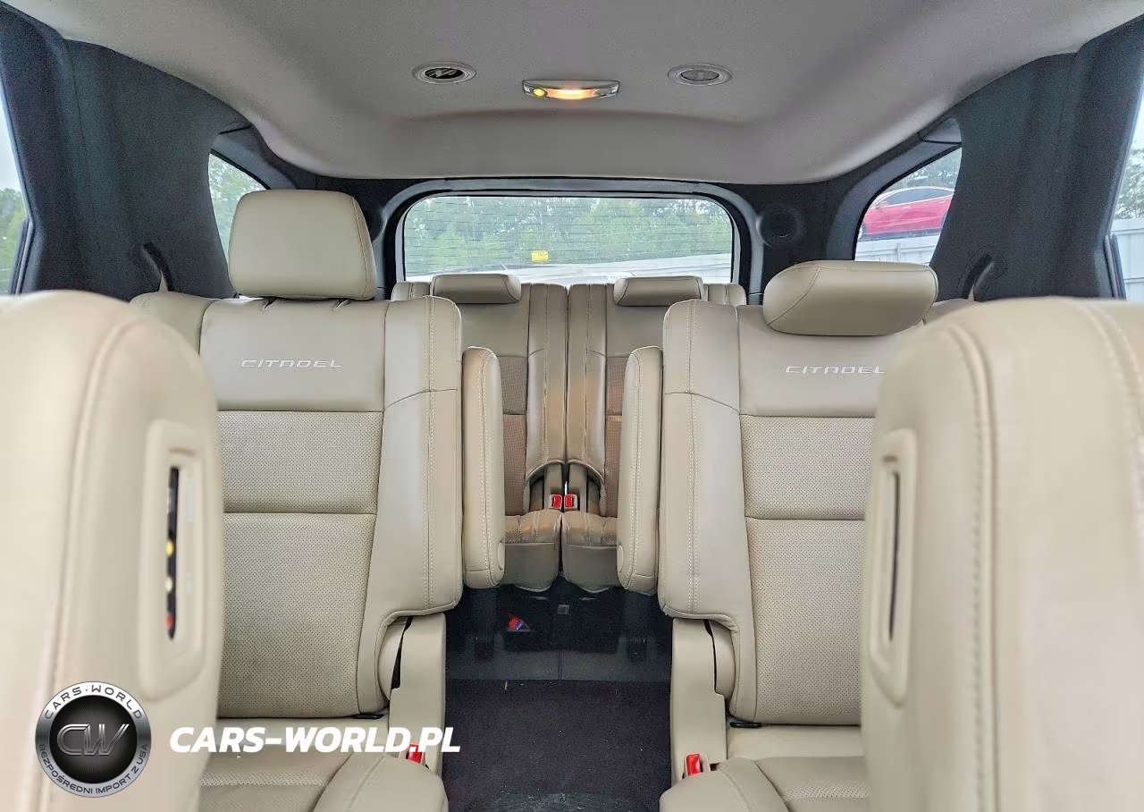 2018 Dodge Durango Citadel VIN:1C4RDHEG6JC133099 - 10
