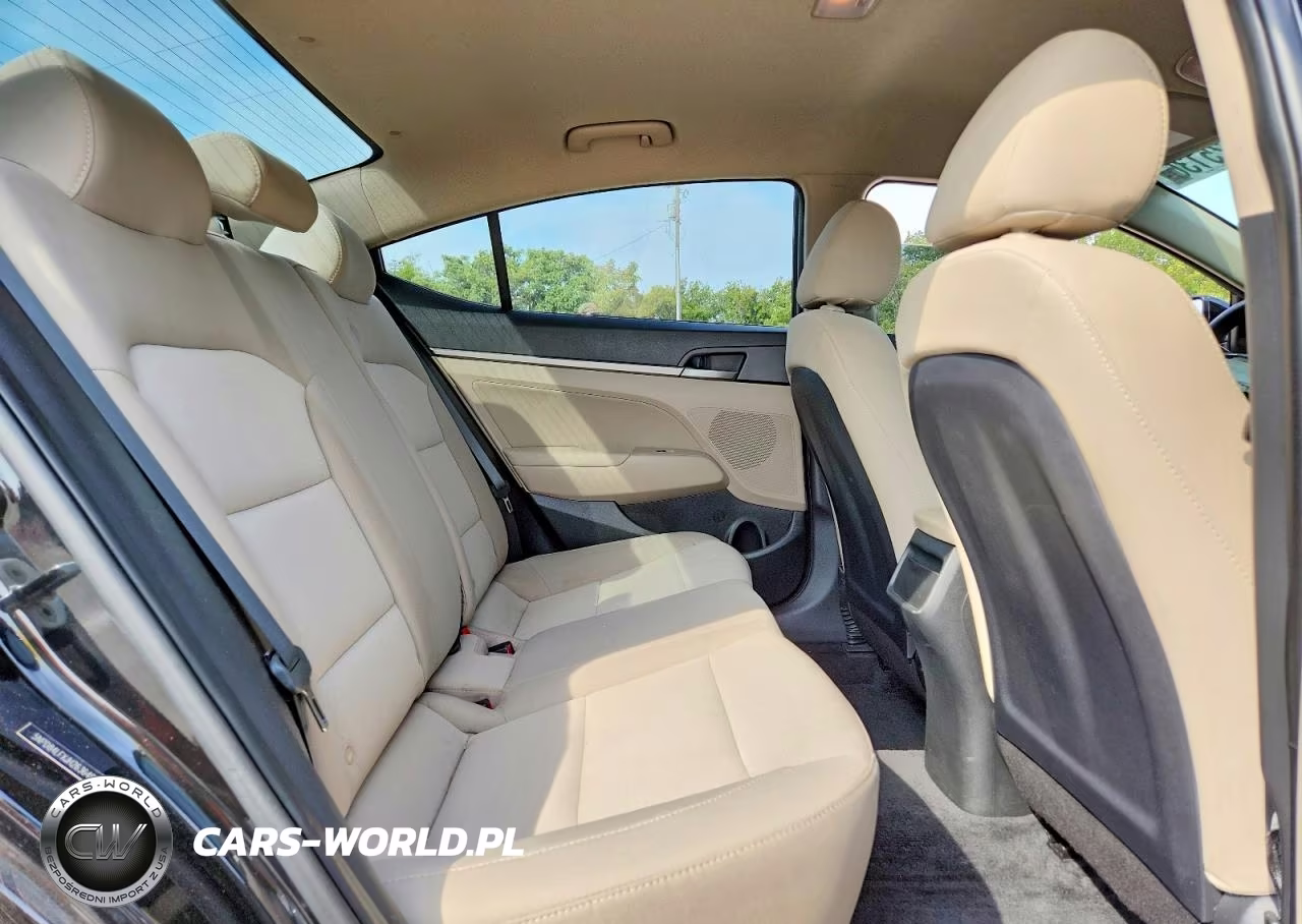 2018 Hyundai Elantra Sel VIN:5NPD84LFXJH263649 - 10