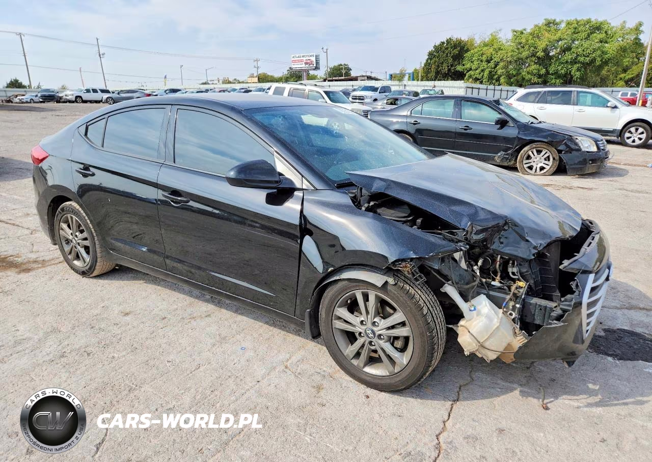 2018 Hyundai Elantra Sel VIN:5NPD84LFXJH263649 - 4