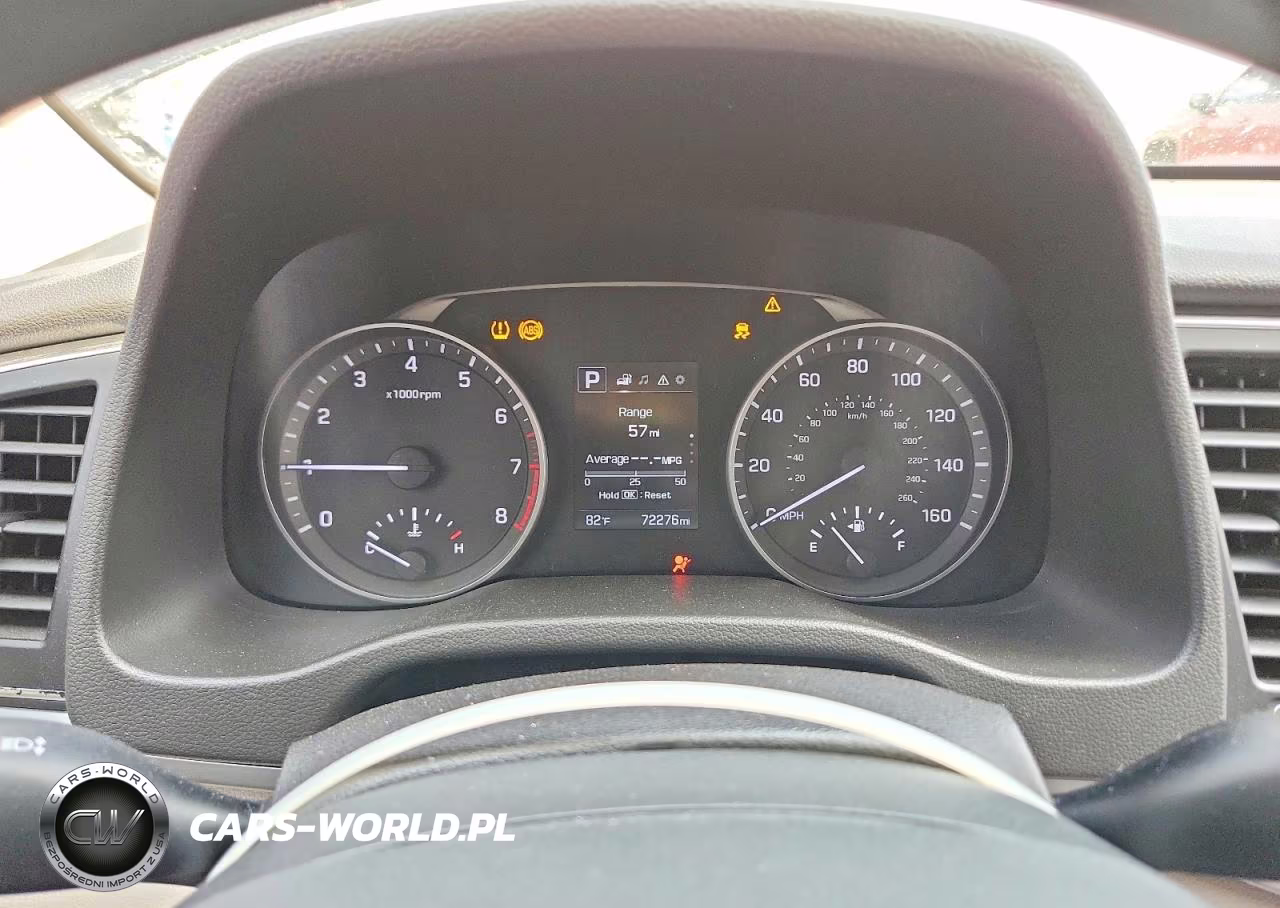 2018 Hyundai Elantra Sel VIN:5NPD84LFXJH263649 - 9