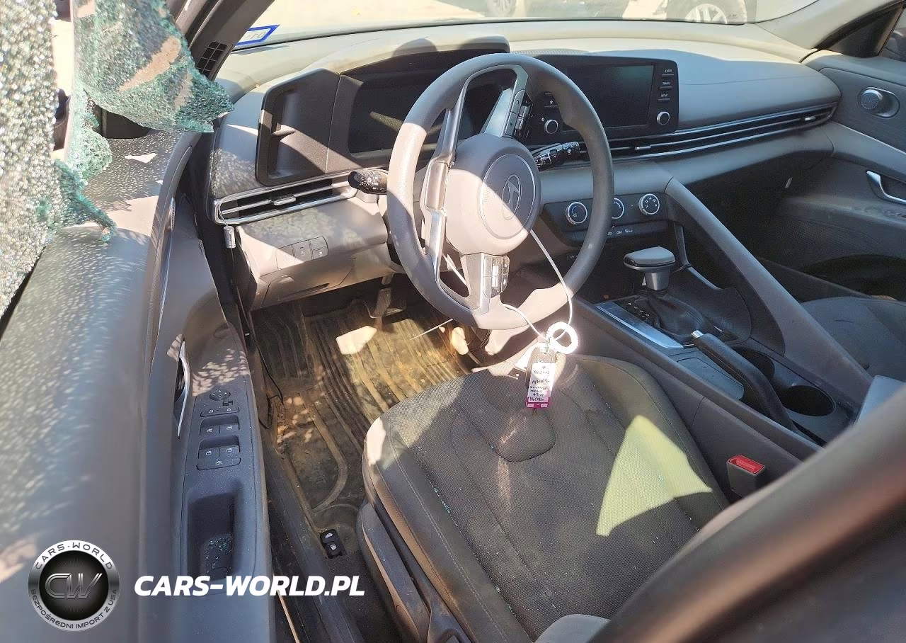 2026 Hyundai Elantra Se VIN:KMHLL4DG9TU137580 - 8