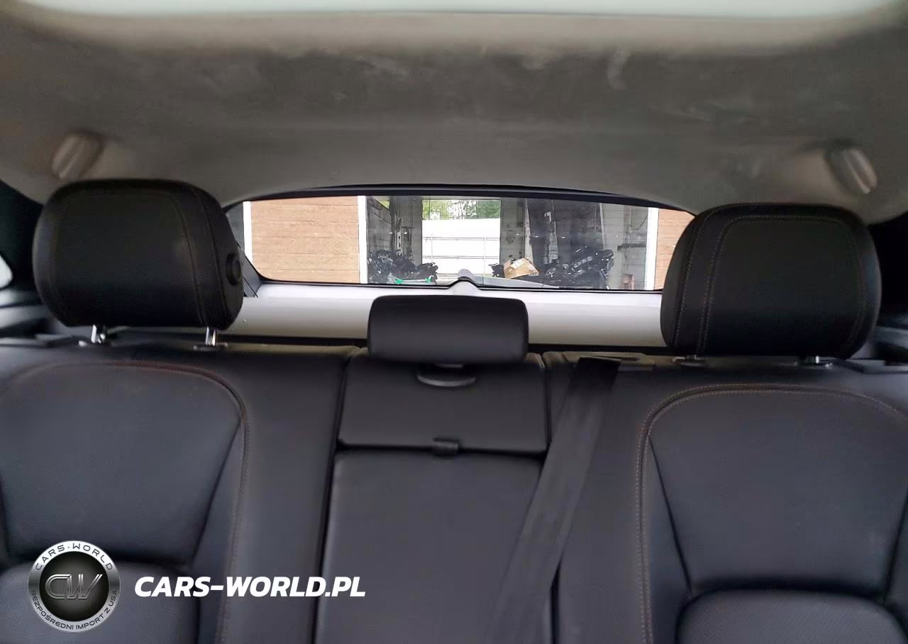2020 Jaguar F-Pace Prestige VIN:SADCK2FX3LA630637 - 10