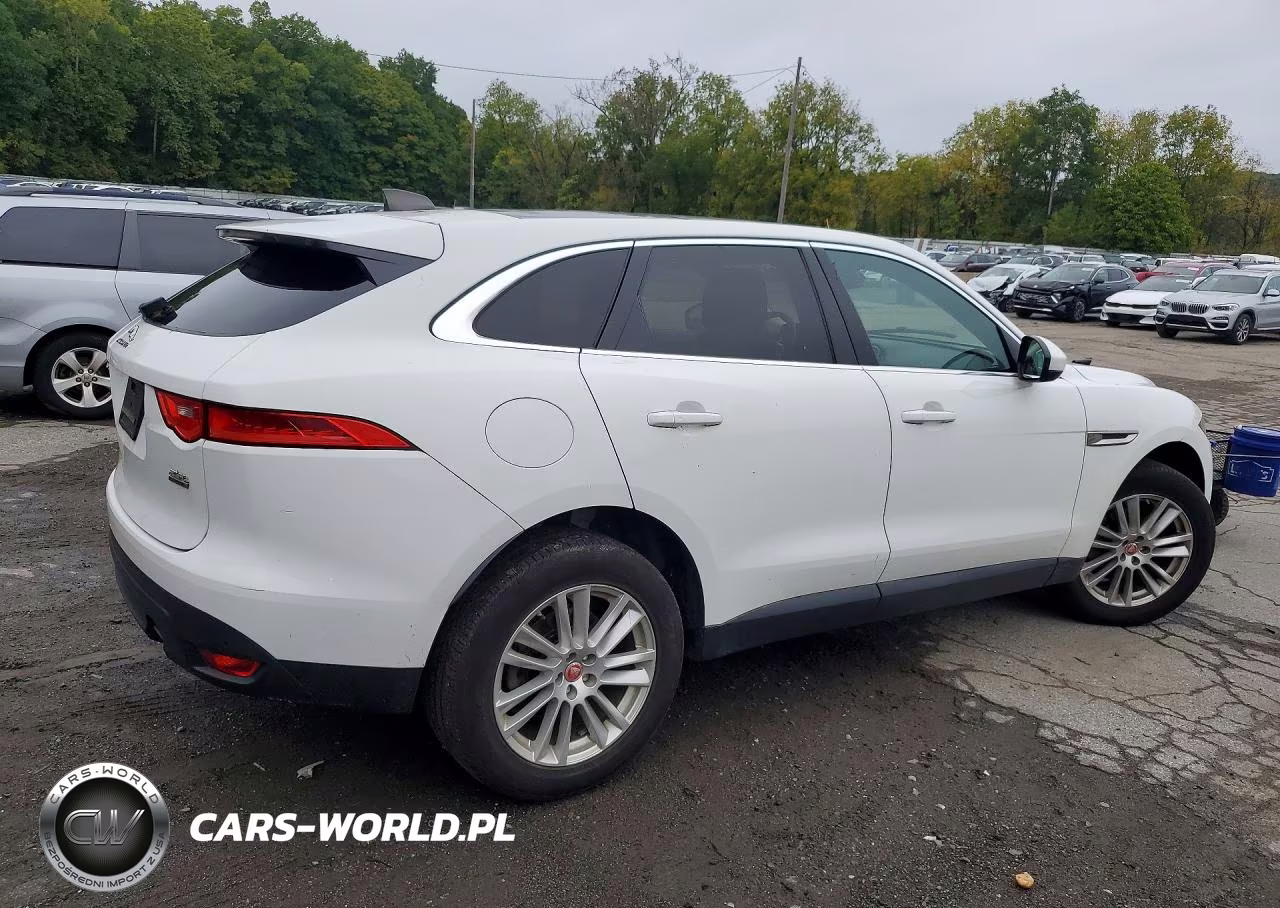 2020 Jaguar F-Pace Prestige VIN:SADCK2FX3LA630637 - 3