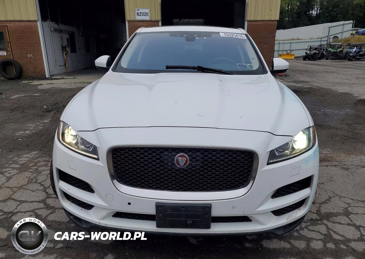 2020 Jaguar F-Pace Prestige VIN:SADCK2FX3LA630637 - 5