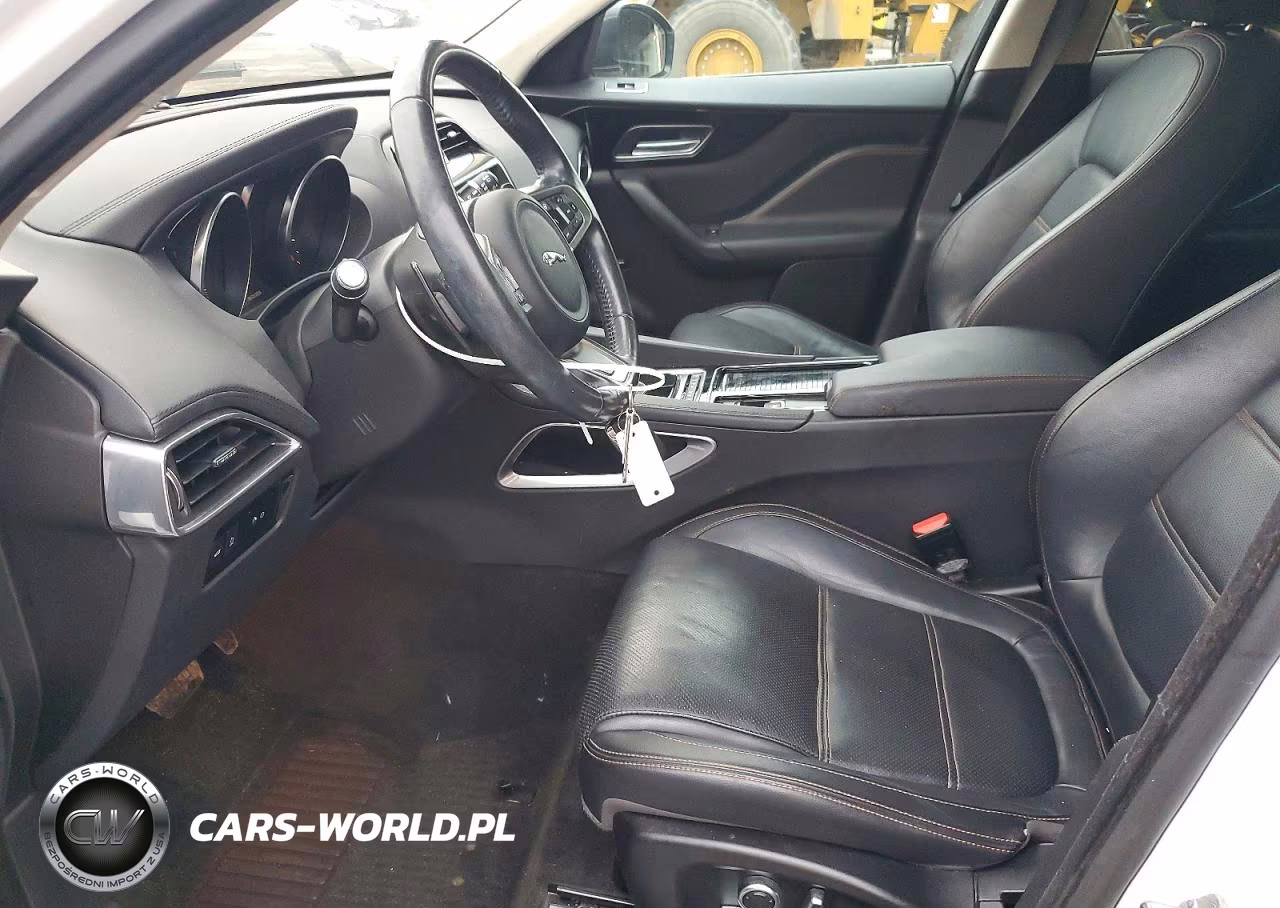 2020 Jaguar F-Pace Prestige VIN:SADCK2FX3LA630637 - 7