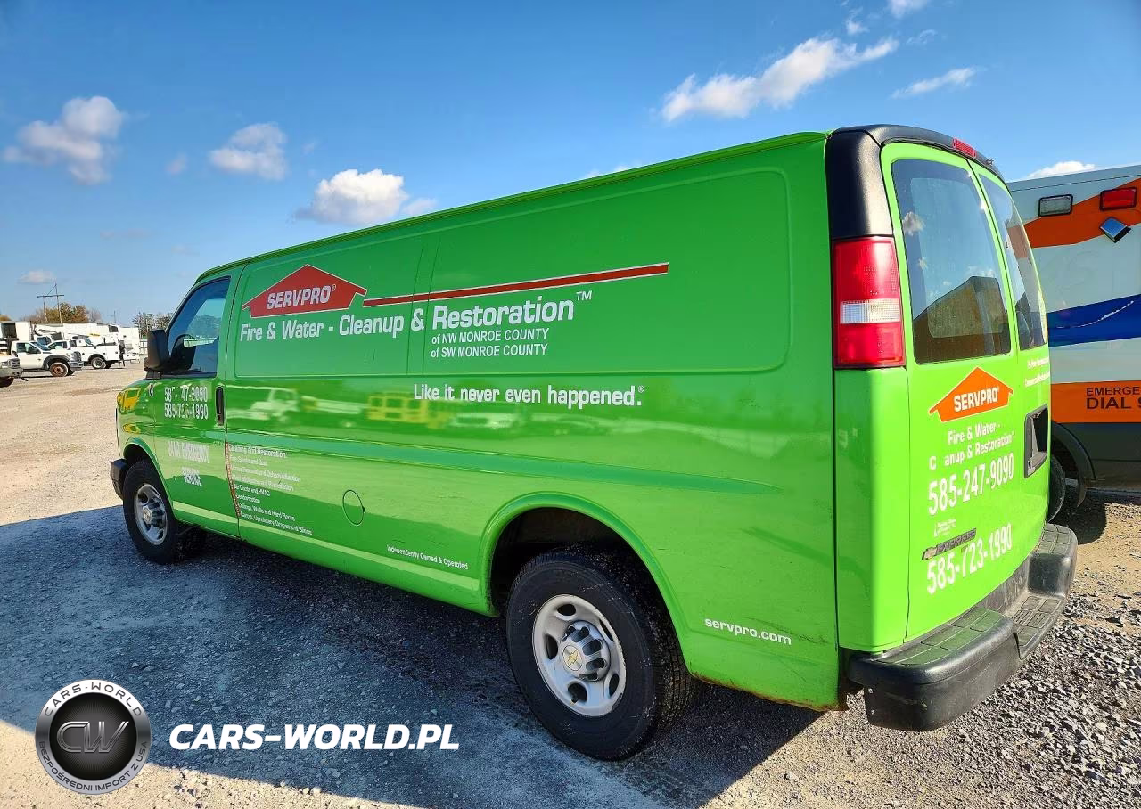 2008 Chevrolet Express G3500 VIN:1GCHG39KX81163717 - 2