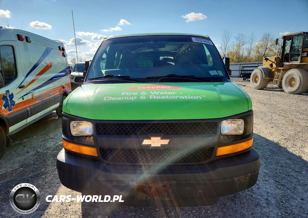 2008 Chevrolet Express G3500 VIN:1GCHG39KX81163717 - 5