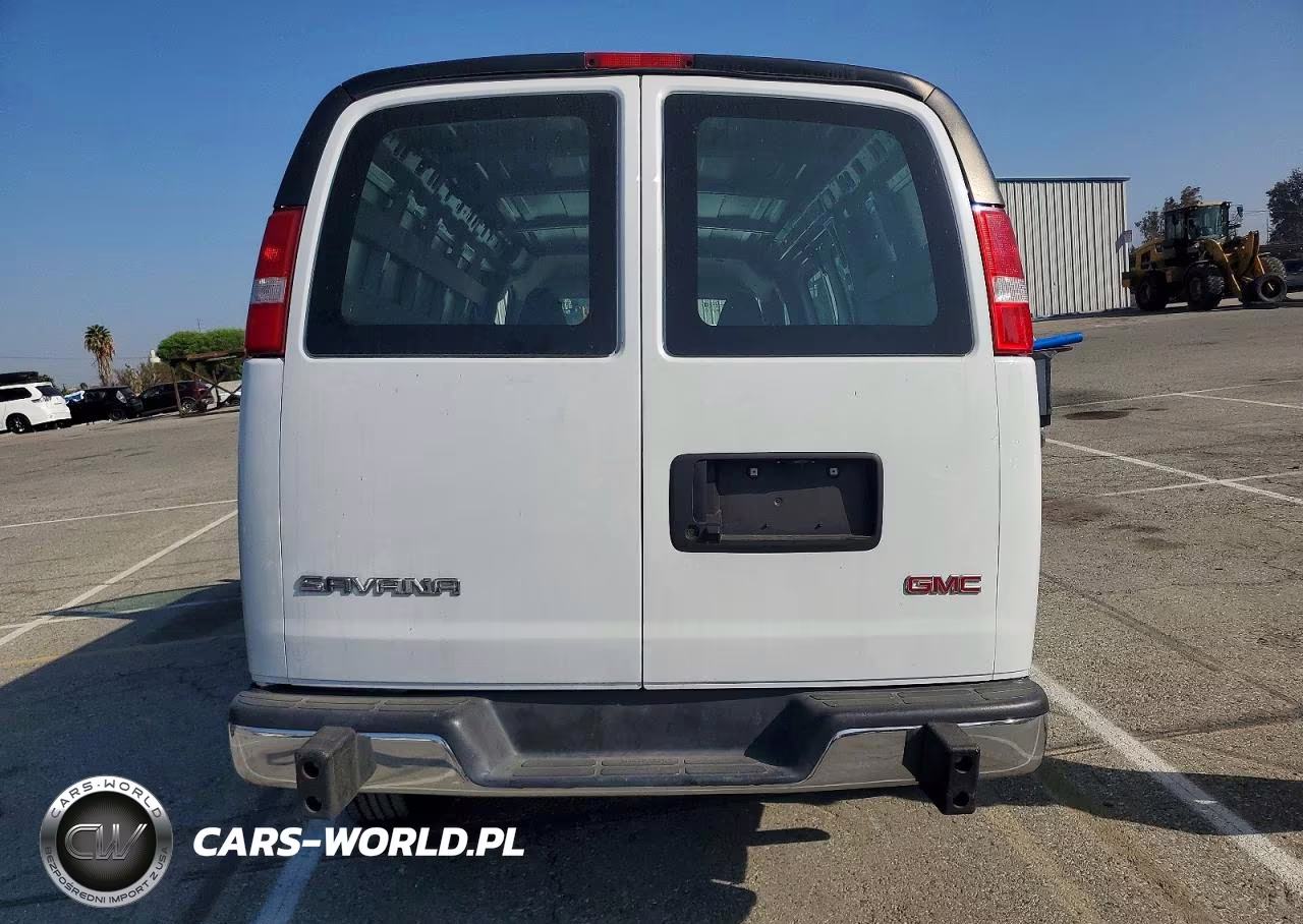 2024 GMC Savana 2500 Cargo Delivery Van VIN:1GTW7AFP1R1233697 - 10