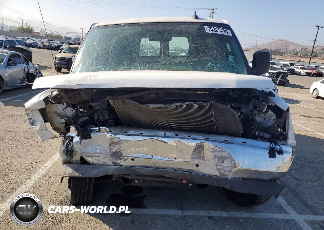 2024 GMC Savana 2500 Cargo Delivery Van VIN:1GTW7AFP1R1233697 - 5