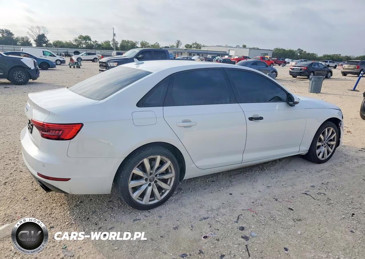 2017 Audi A4 Premium VIN:WAUGNAF4XHN010689 - 3