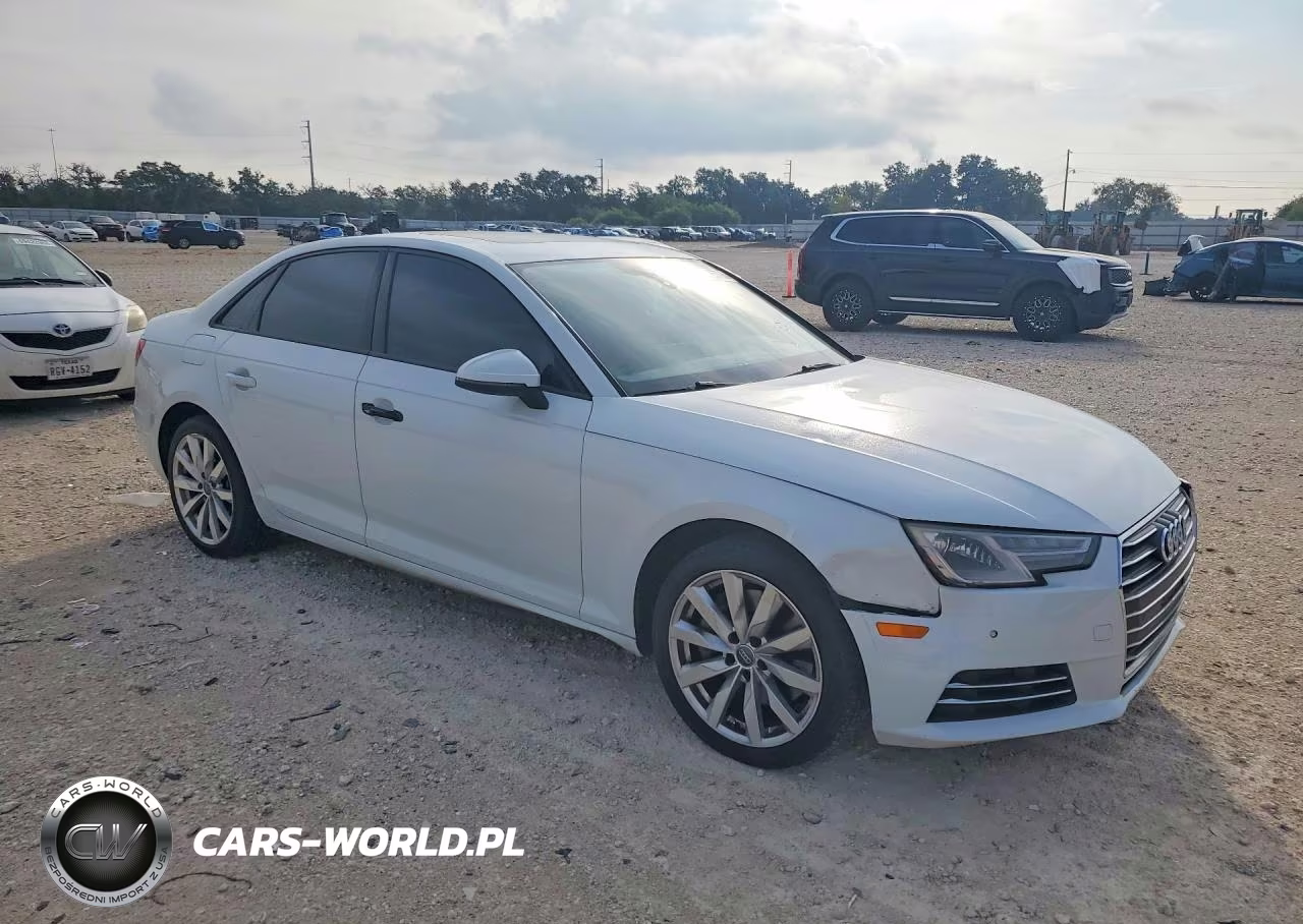 2017 Audi A4 Premium VIN:WAUGNAF4XHN010689 - 4