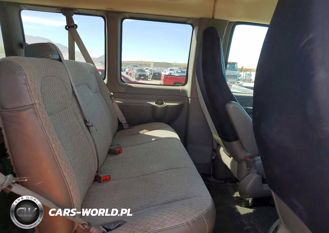 2017 Chevrolet Express G3500 Lt VIN:1GAZGPFG3H1160663 - 11