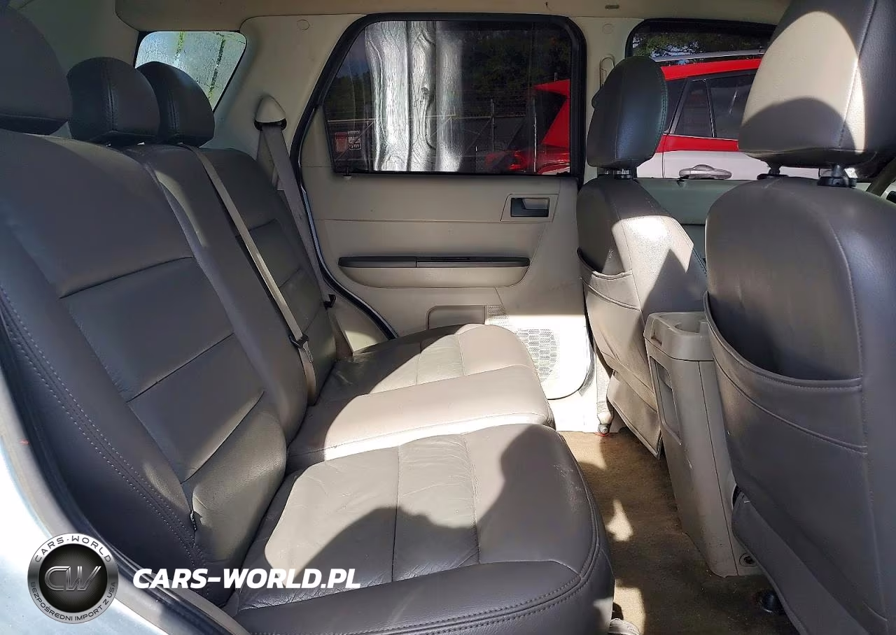 2008 Ford Escape VIN:1FMCU49H18KA67008 - 10