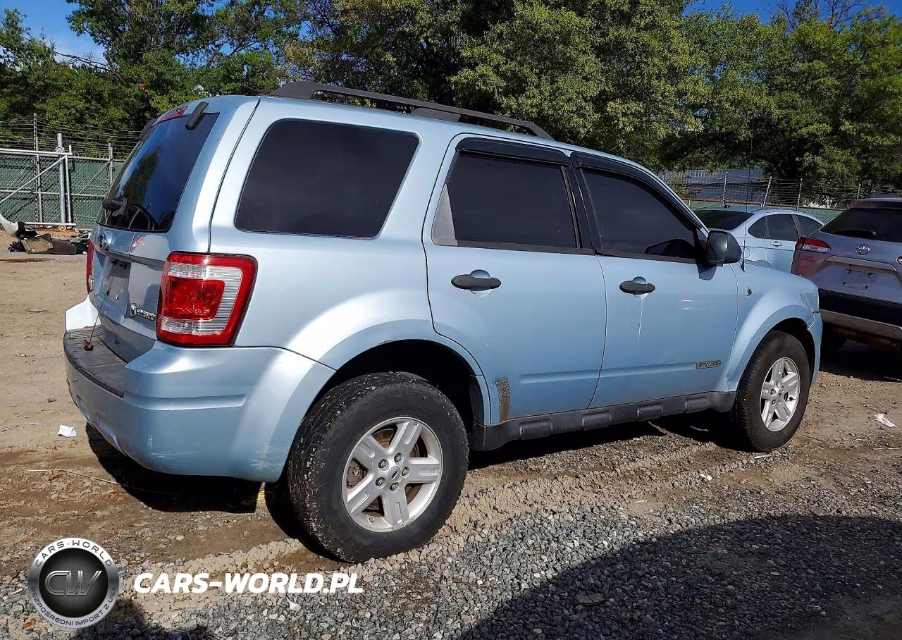 2008 Ford Escape VIN:1FMCU49H18KA67008 - 3