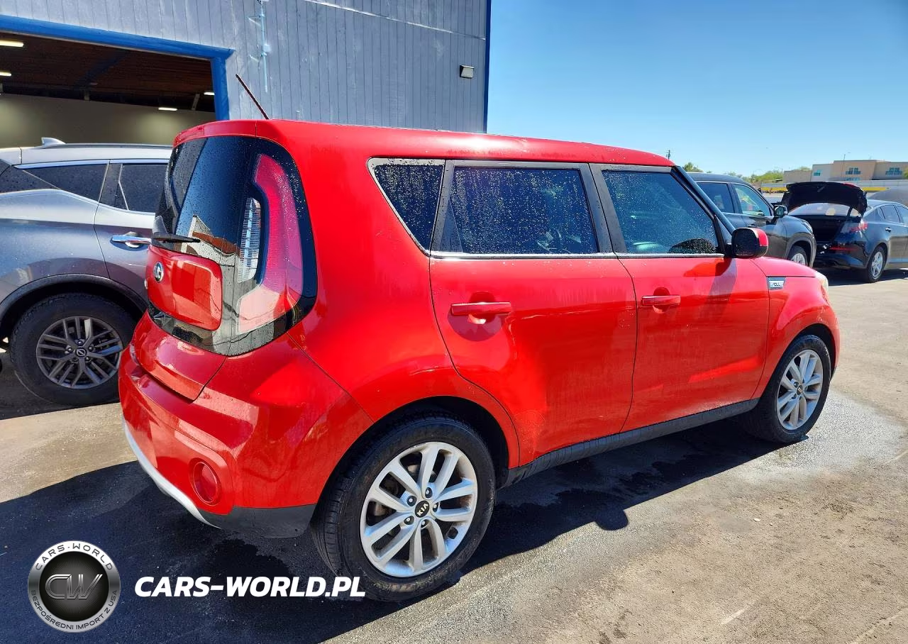 2018 Kia Soul + VIN:KNDJP3A54J7620080 - 3