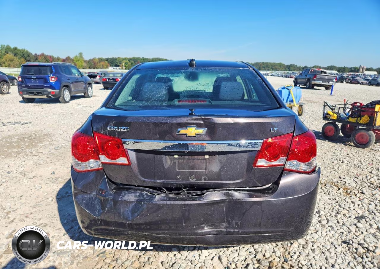 2015 Chevrolet Cruze Lt VIN:1G1PC5SBXF7269794 - 6