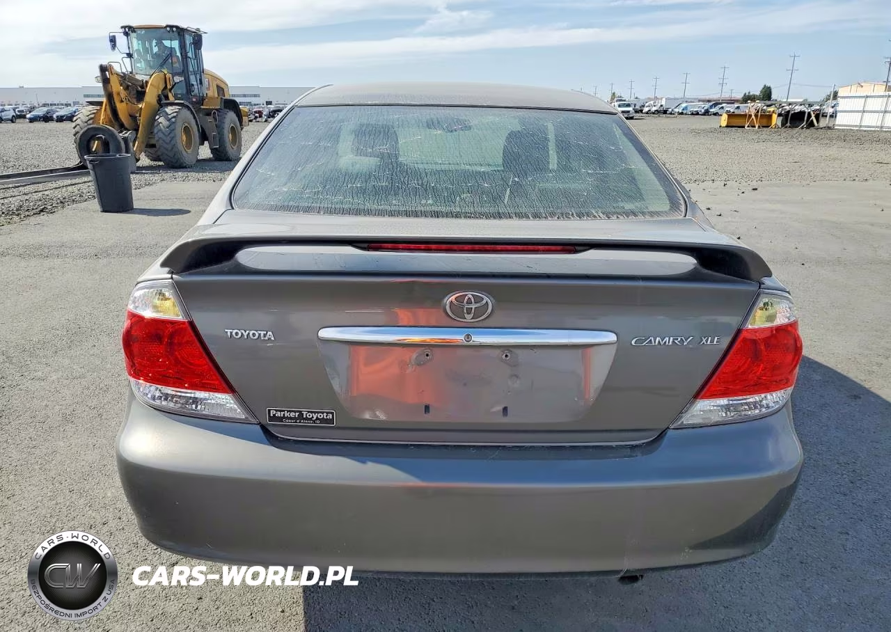 2005 Toyota Camry Le VIN:4T1BE32K55U583719 - 6
