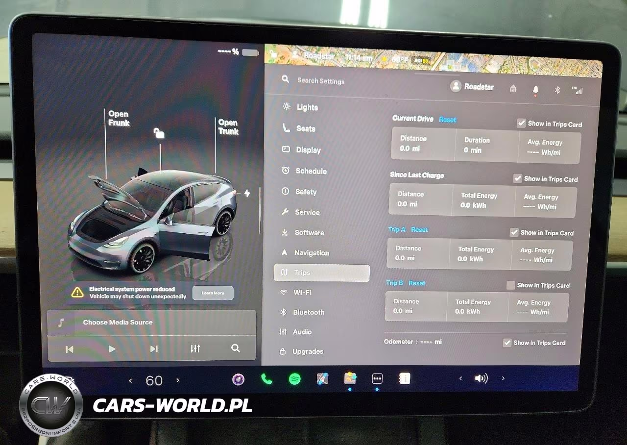 2022 Tesla Model Y VIN:7SAYGDEF4NF462981 - 9