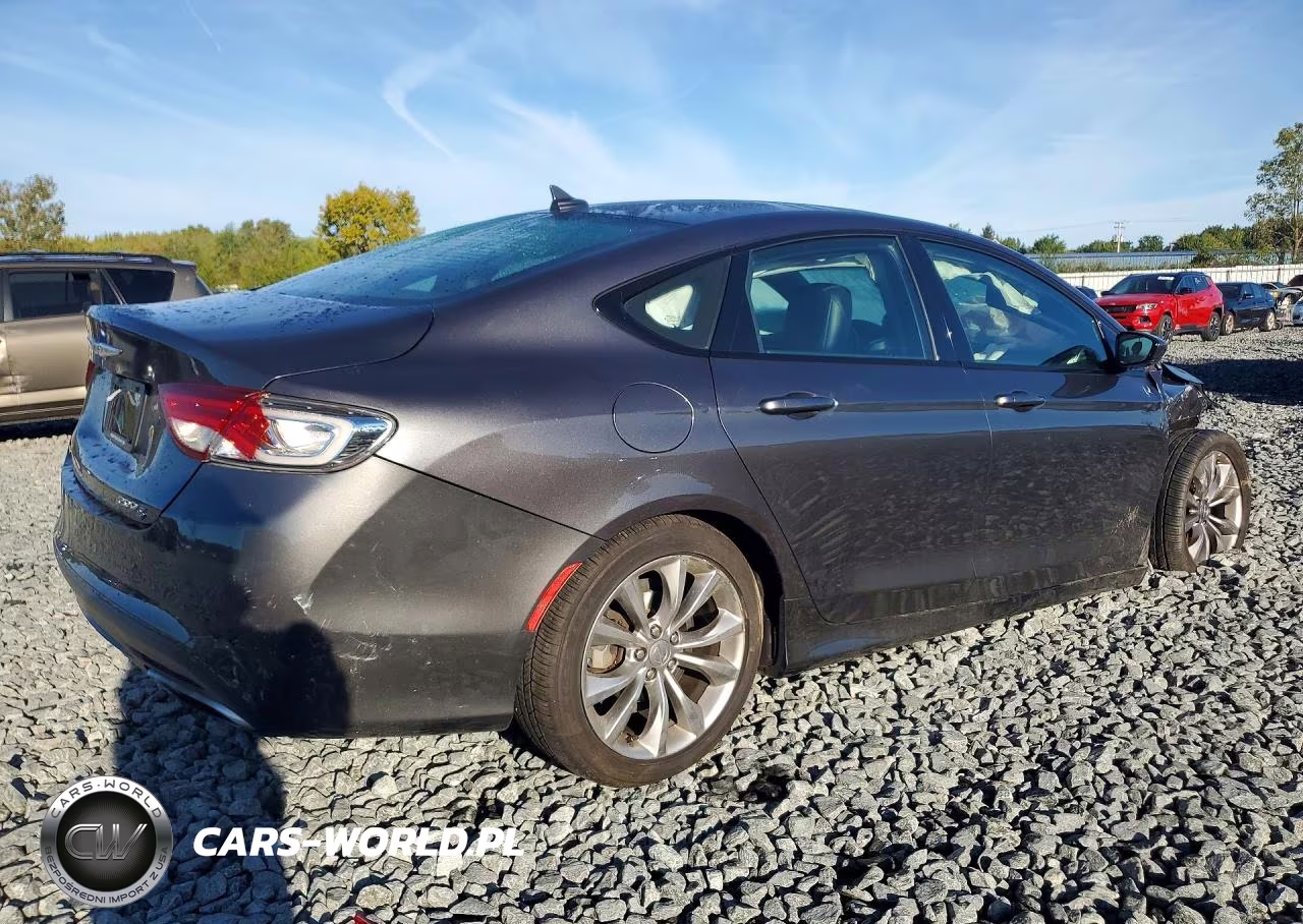 2015 Chrysler 200 S VIN:1C3CCCDG3FN627787 - 3